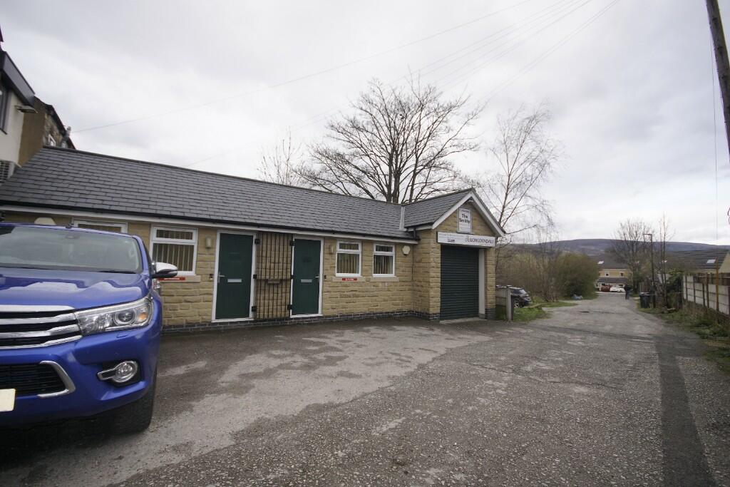 Office for sale in Rear of 75 Station Rd, Hadfield, SK13 1DL **SIMPLE