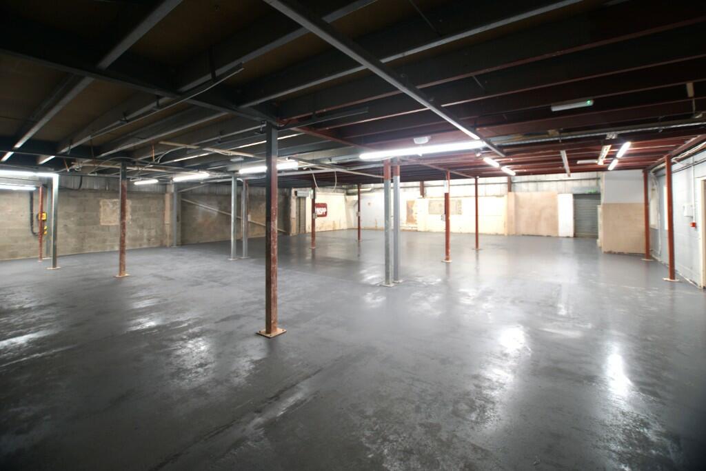 Commercial property for sale in Brookfield Ind Estate, Peakdale Rd