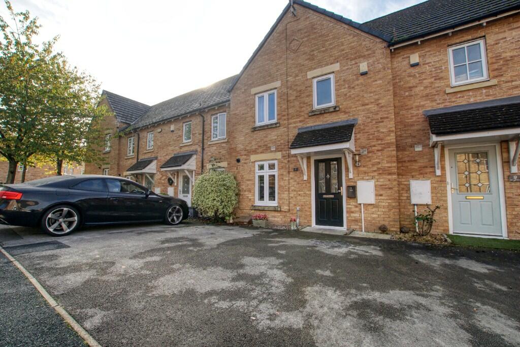 3 bedroom mews property for sale in Ravens Close, Simmondley, SK13 6QJ **SIMPLE, SALES, SOLD!*, SK13