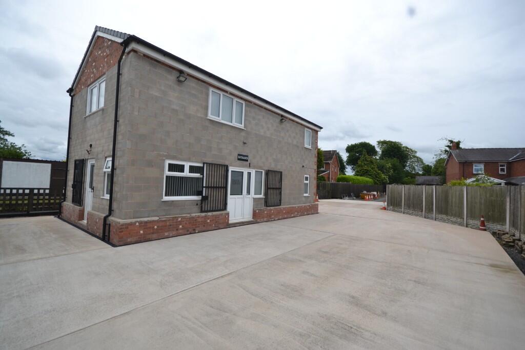 Main image of property: Chain House Lane, PR4