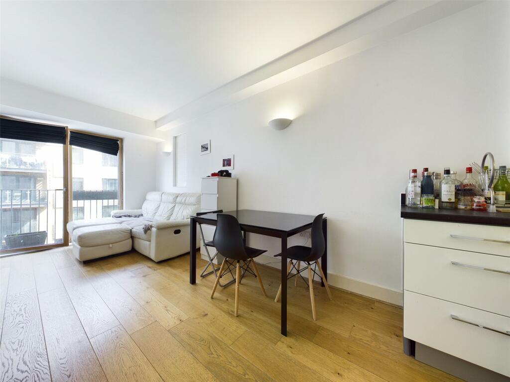 Additional property image - Brighton Belle, Stroudley Road, Brighton, East Sussex, BN1