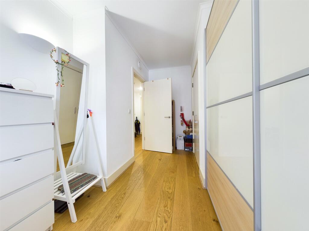 Additional property image - Brighton Belle, Stroudley Road, Brighton, East Sussex, BN1