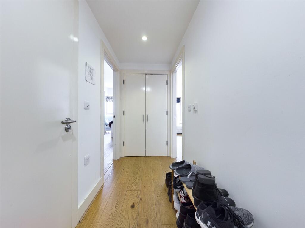 Additional property image - Brighton Belle, Stroudley Road, Brighton, East Sussex, BN1