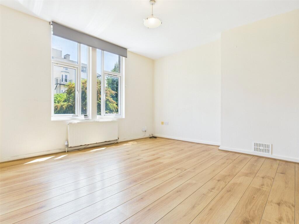 Main image of property: Windlesham Gardens, Brighton, BN1