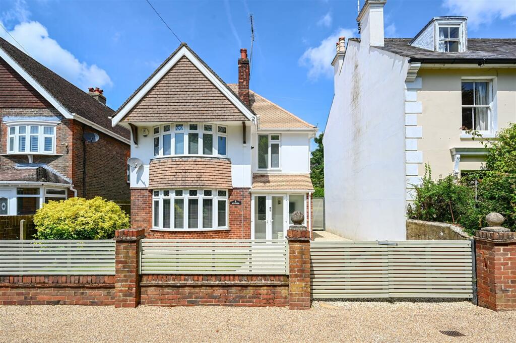 Additional property image - Cagefoot Lane, Henfield