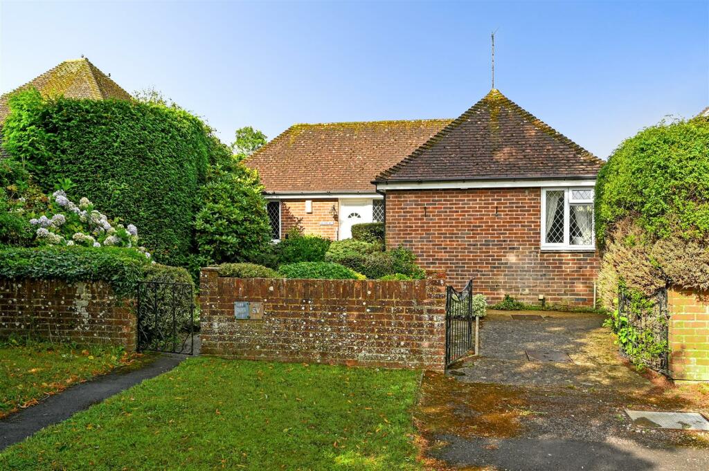Additional property image - London Road, Henfield