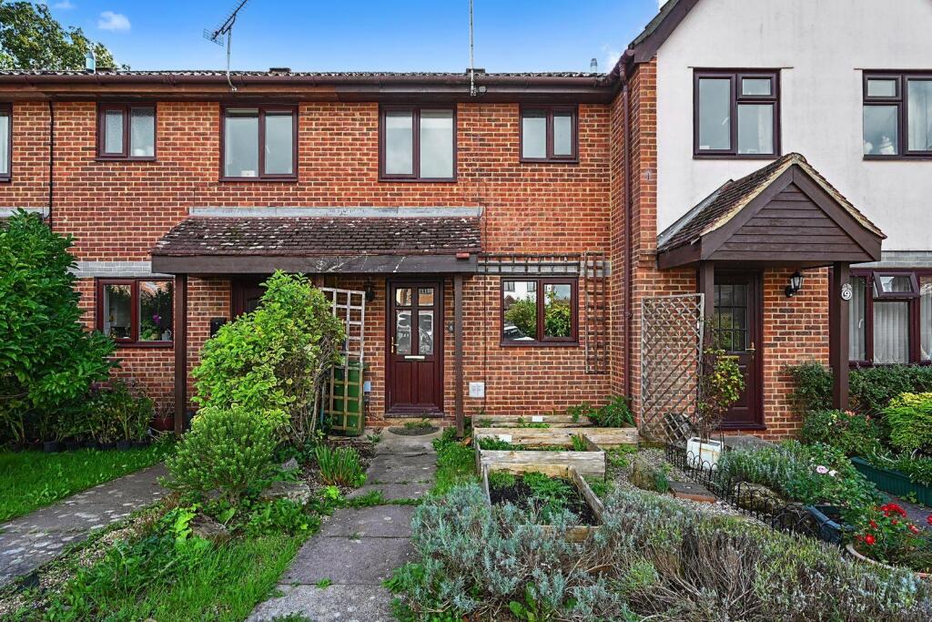 Main image of property: Oakapple Close, Cowfold