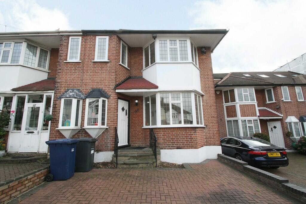 Main image of property: Osidge Lane, Southgate, N14
