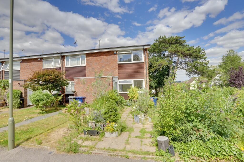 Main image of property: King Edward Road, Barnet, EN5 5AT