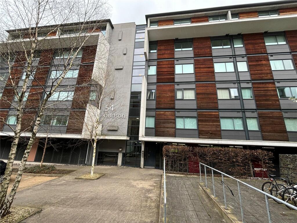 2 bedroom apartment for rent in Broadway, Salford, Greater Manchester, M50