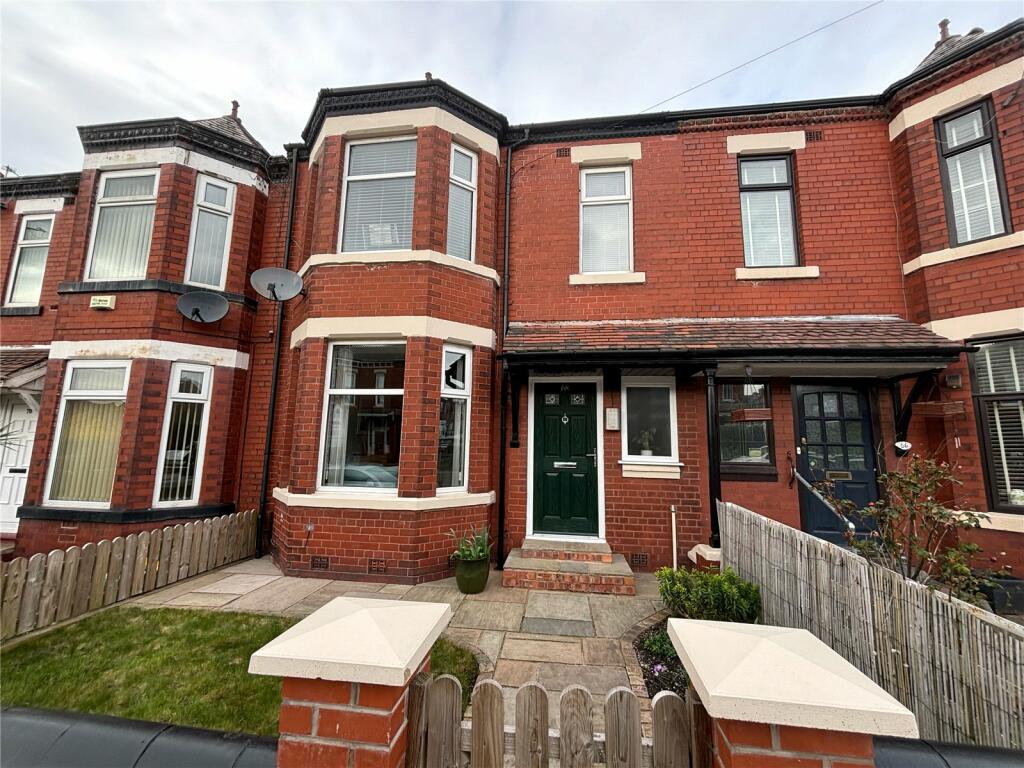 3 bedroom terraced house for sale in Cholmondeley Road, Salford