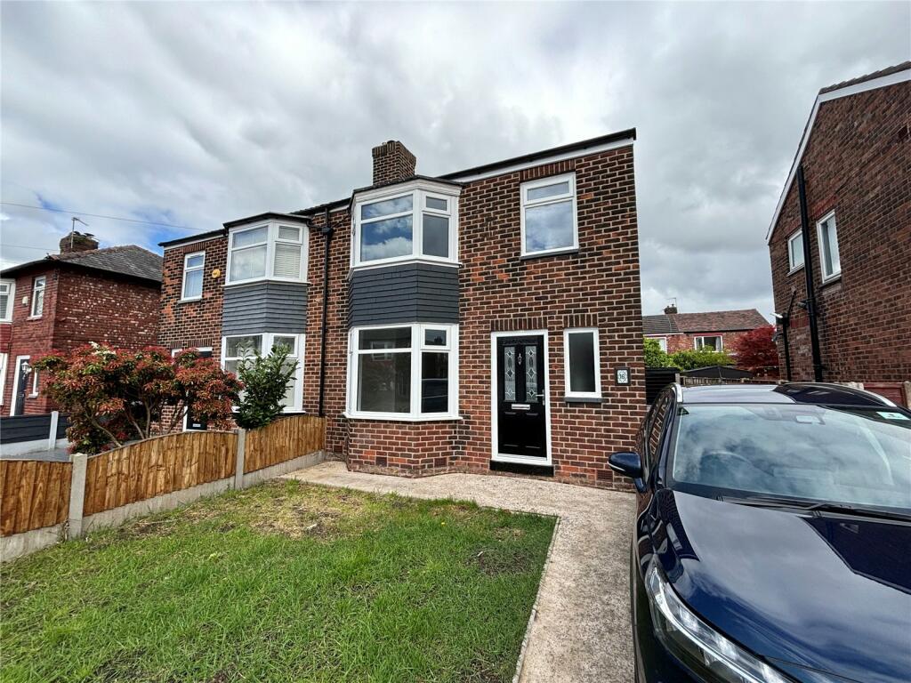 3 bedroom semidetached house for sale in Oakland Avenue, Salford, M6