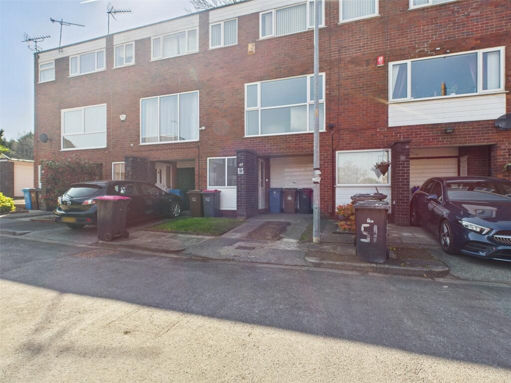 Main image of property: Preston Avenue, Eccles, Manchester, Greater Manchester, M30