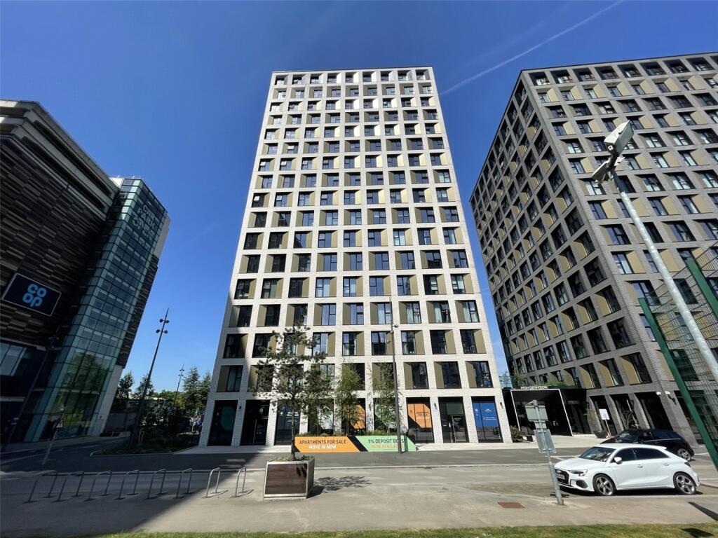 Main image of property: Red, Media City UK, Salford, Greater Manchester, M50