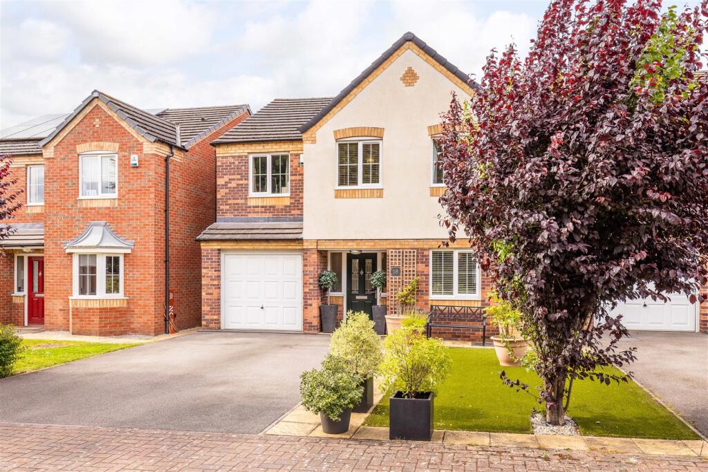 Main image of property: Morley Gardens, Radcliffe-On-Trent, Nottingham
