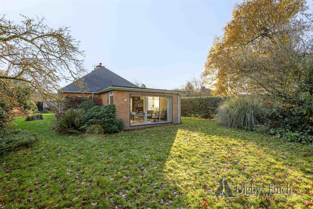 Main image of property: Cliff Drive, Radcliffe-On-Trent, Nottingham