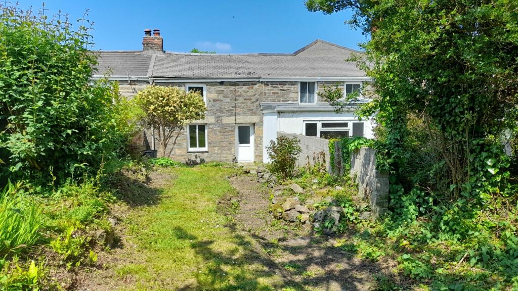 2 bedroom terraced house for sale in Merritts Hill, Illogan, Redruth, TR16