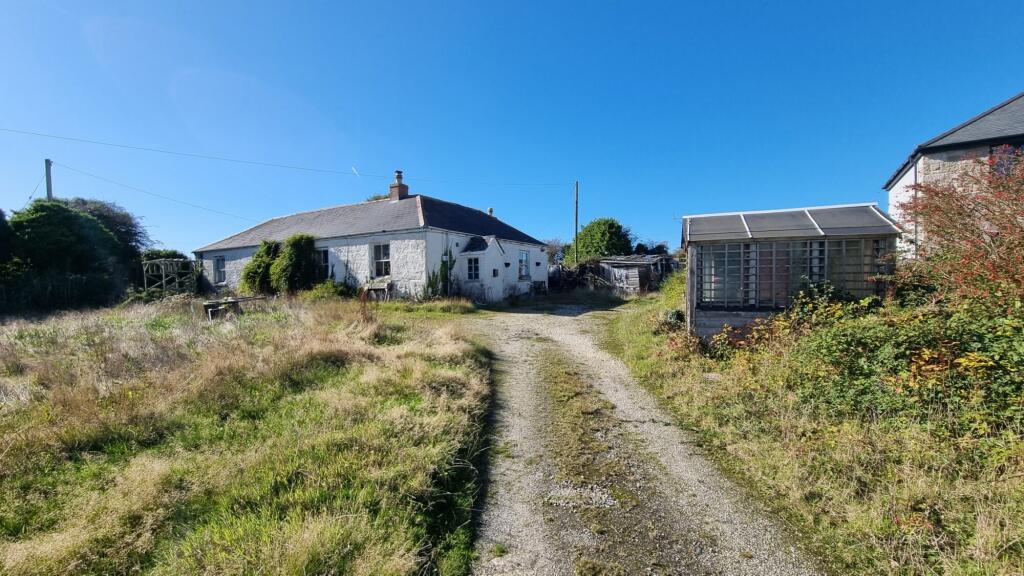 Main image of property: Crowntown, Helston