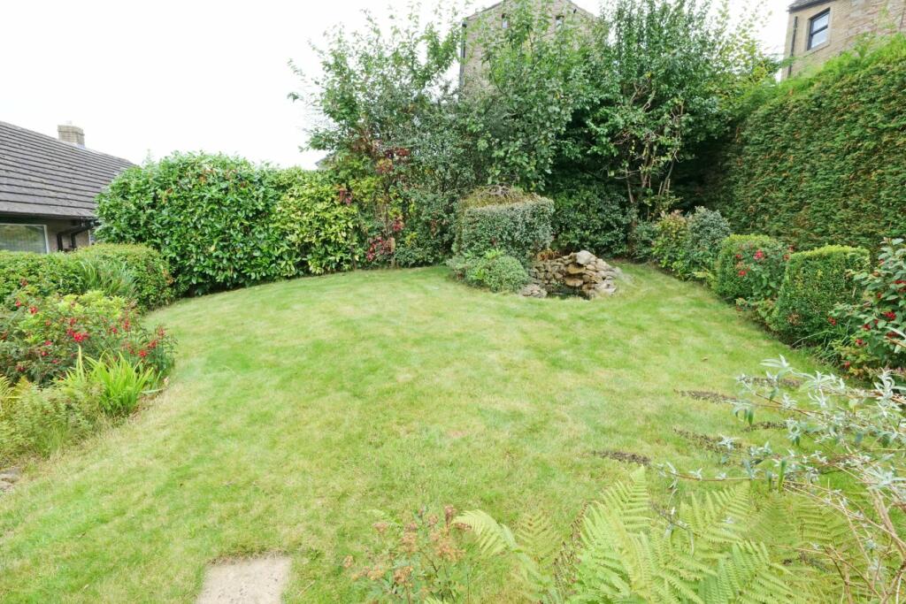 Additional property image - 51 Skipton Road, Foulridge, BB8