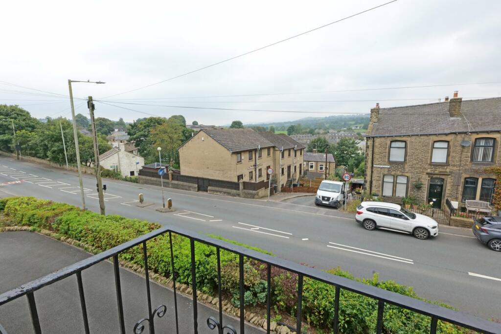 Additional property image - 51 Skipton Road, Foulridge, BB8