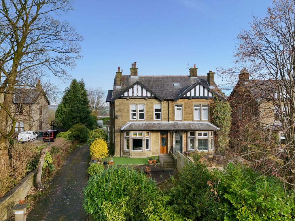 Additional property image - Gisburn Road, Barnoldswick, BB18
