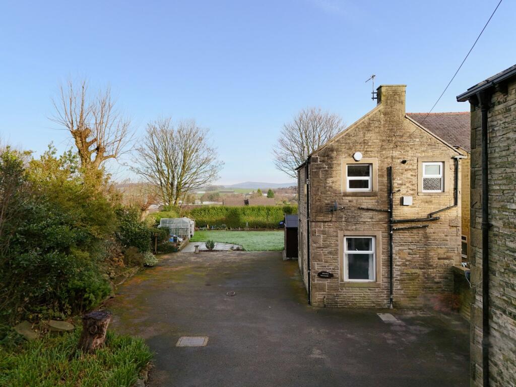 Additional property image - Gisburn Road, Barnoldswick, BB18