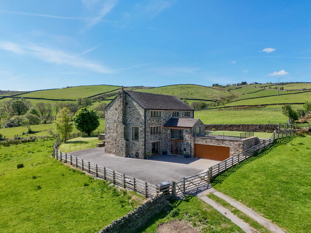 Main image of property: Moorgate Road, Barnoldswick, BB18