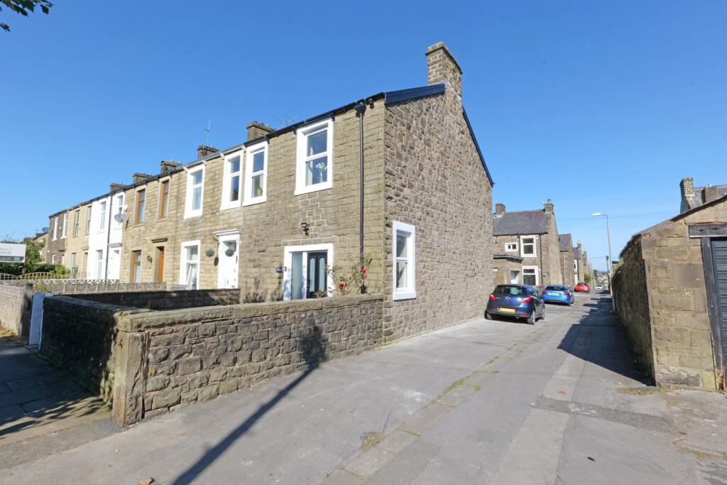 Main image of property: North Avenue, Barnoldswick, BB18