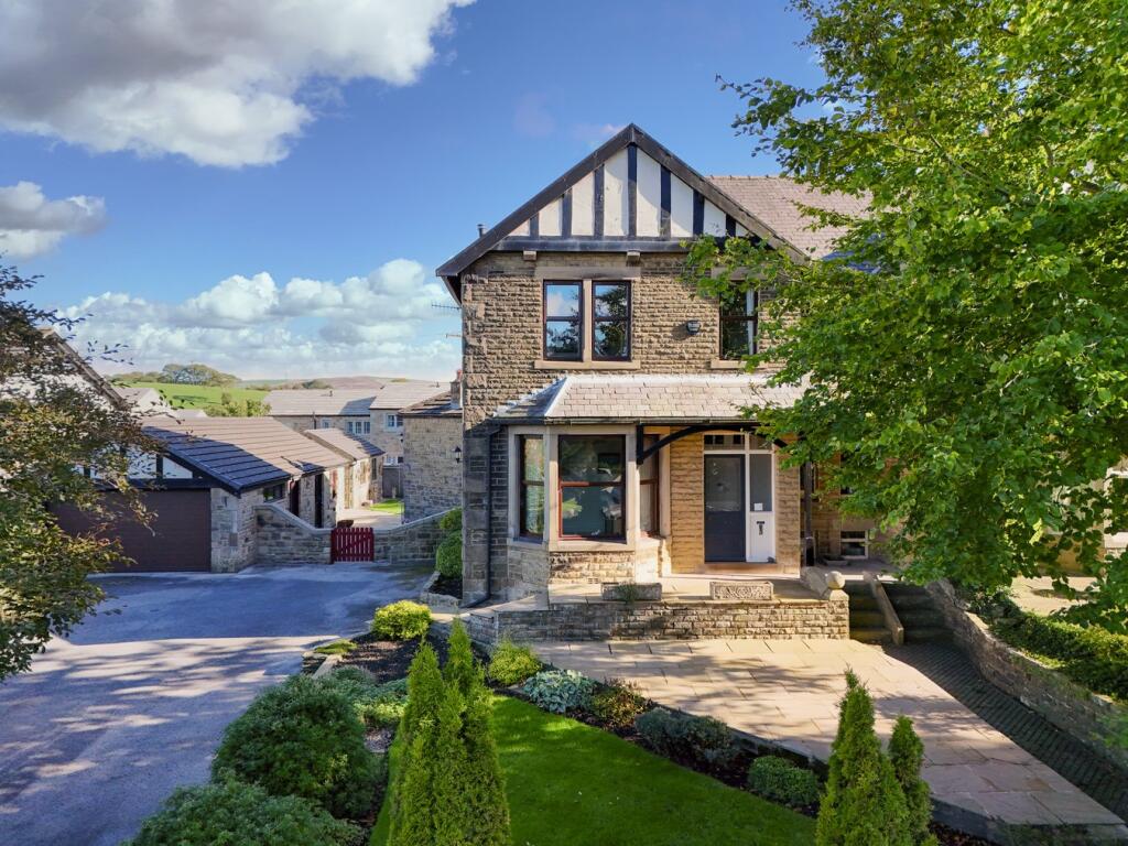Main image of property: Skipton Road, Barnoldswick, BB18