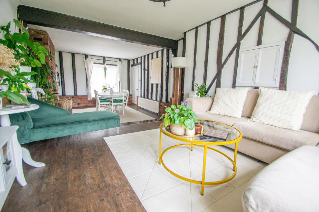 Additional property image - Hamlet Road, Haverhill