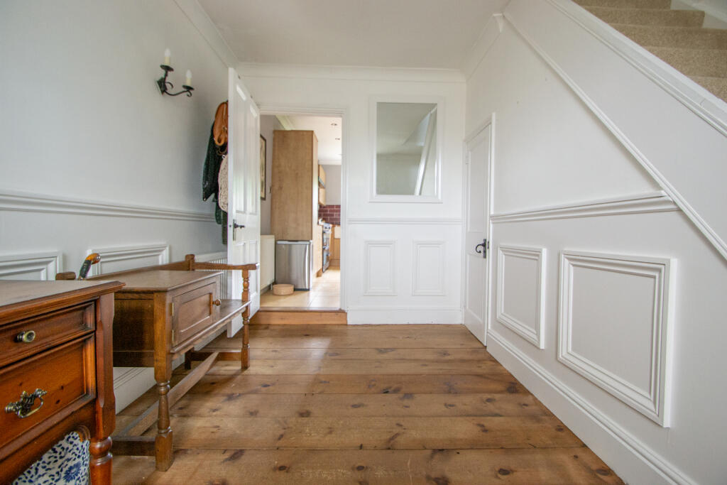 Additional property image - Hamlet Road, Haverhill