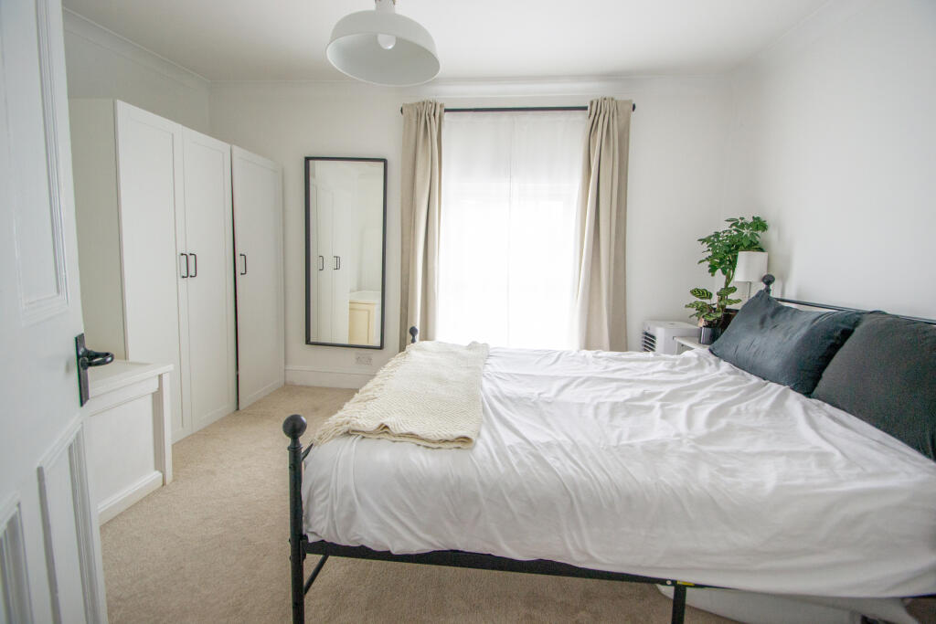 Additional property image - Hamlet Road, Haverhill