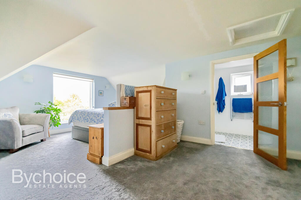 Additional property image - Abbots Cottages, Sturmer
