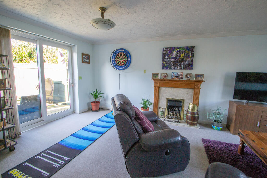 Additional property image - Raine Avenue, Haverhill, Suffolk, Haverhill