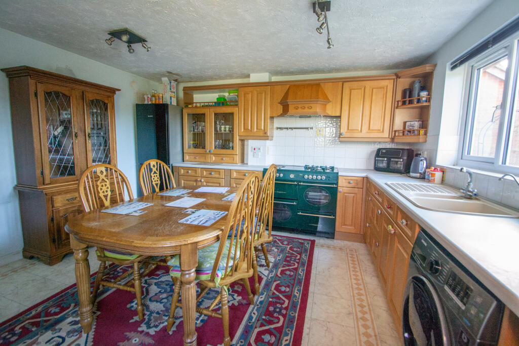 Additional property image - Raine Avenue, Haverhill, Suffolk, Haverhill