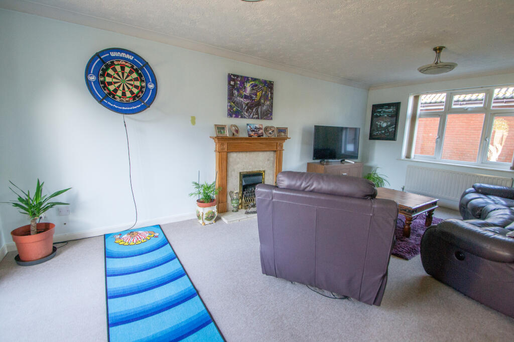 Additional property image - Raine Avenue, Haverhill, Suffolk, Haverhill