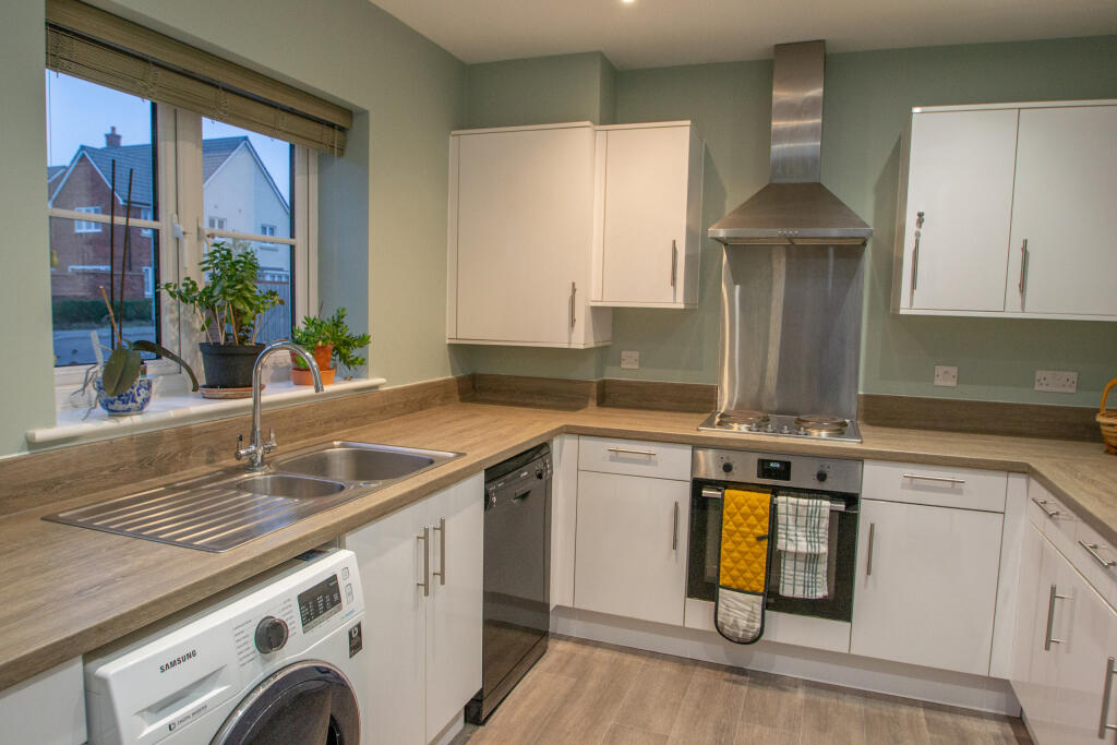 Additional property image - Samworth Close, Balsham, Cambridge, Cambridgeshire