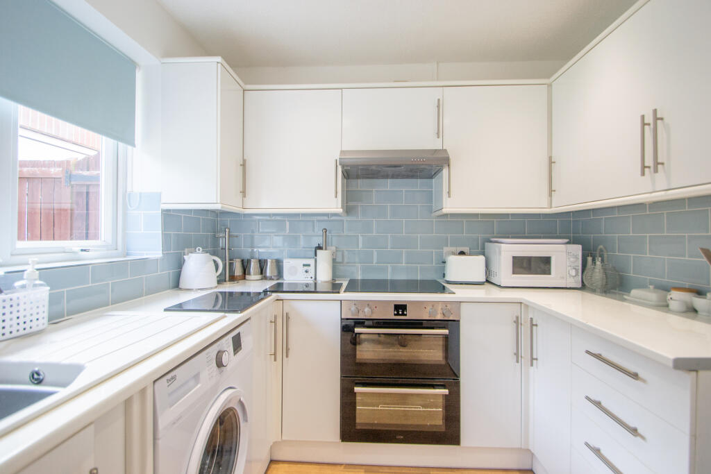 Additional property image - Horsham Close, Haverhill