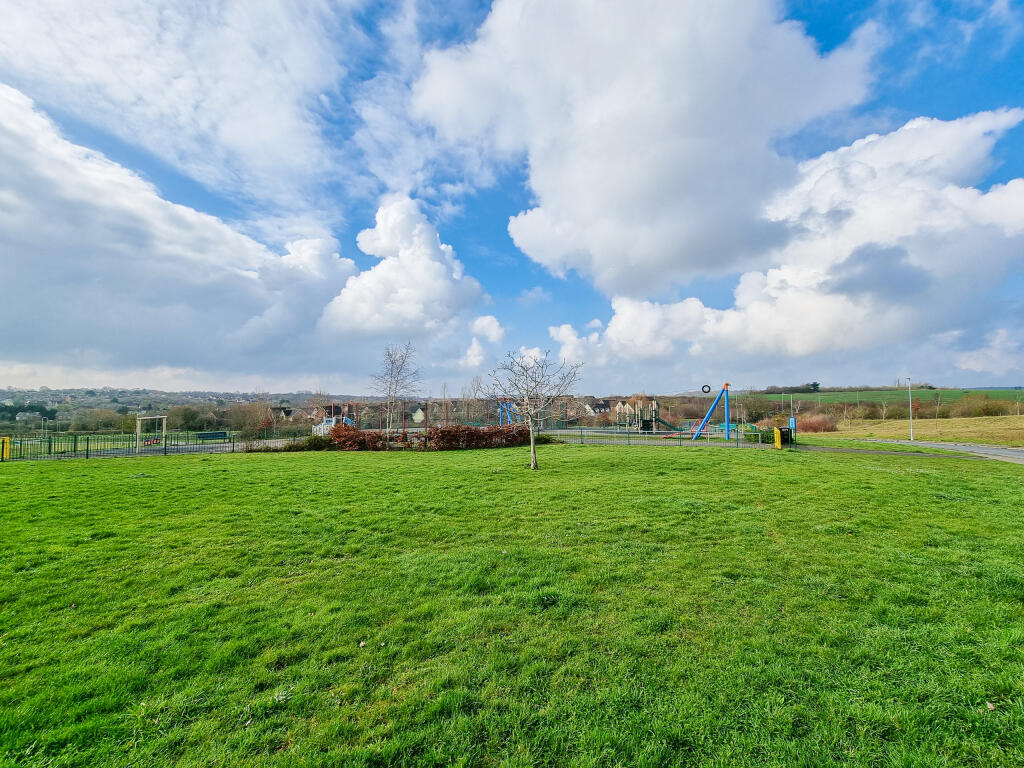Additional property image - Hales Barn Road, Haverhill