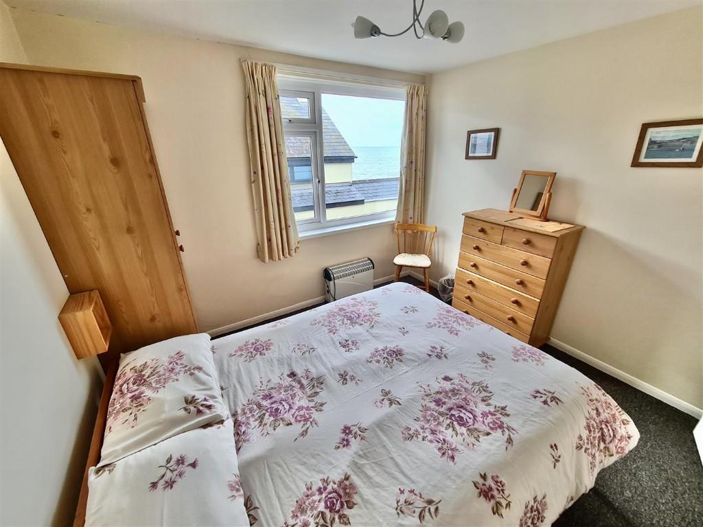 4 bedroom detached house for sale in Porthleven TR13