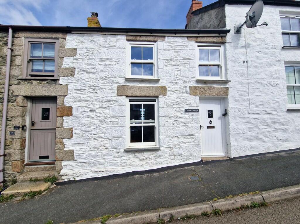2 bedroom cottage for sale in Thomas Street, Porthleven, TR13