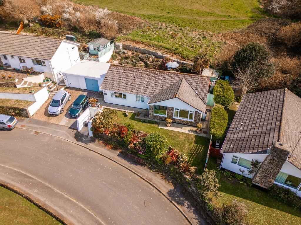 Main image of property: Cryben, Gweek