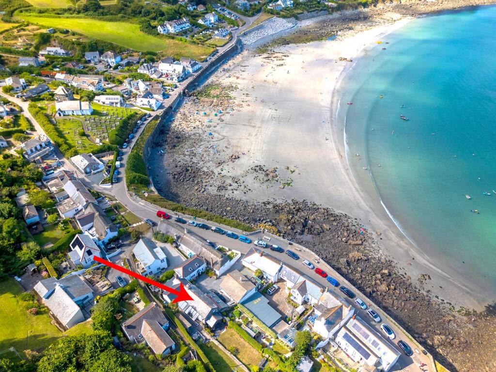 Main image of property: The Cove, Coverack