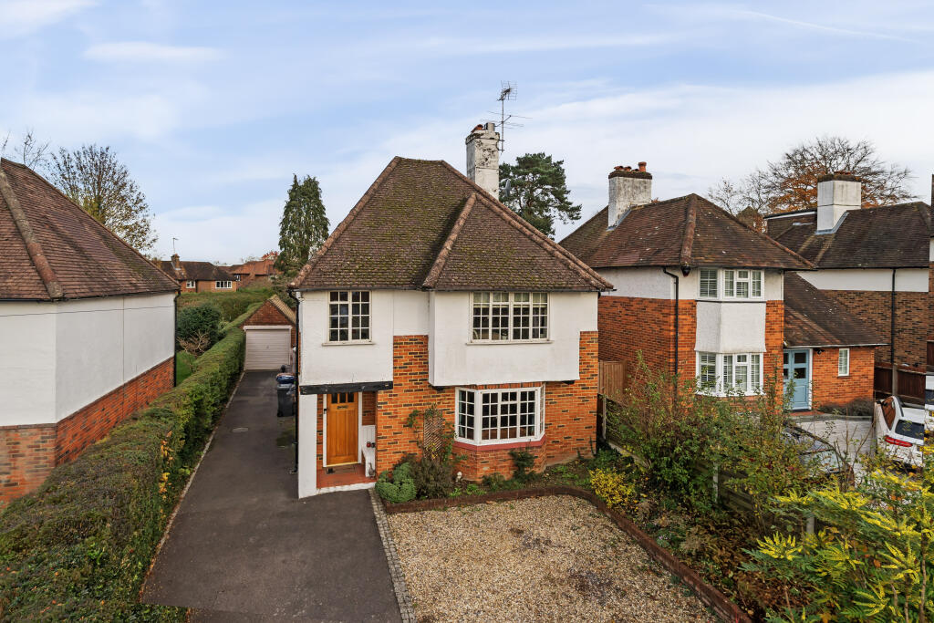 Main image of property: Tilford Road, FARNHAM, GU9