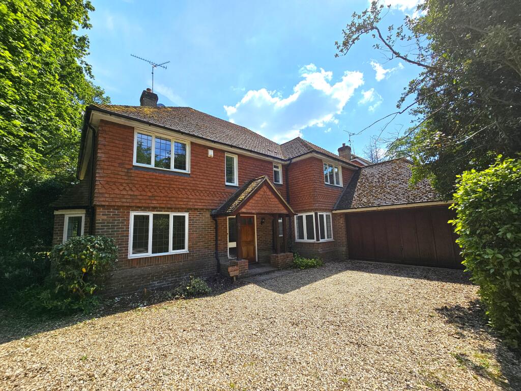 Main image of property: The Avenue, Rowledge, Farnham, GU10