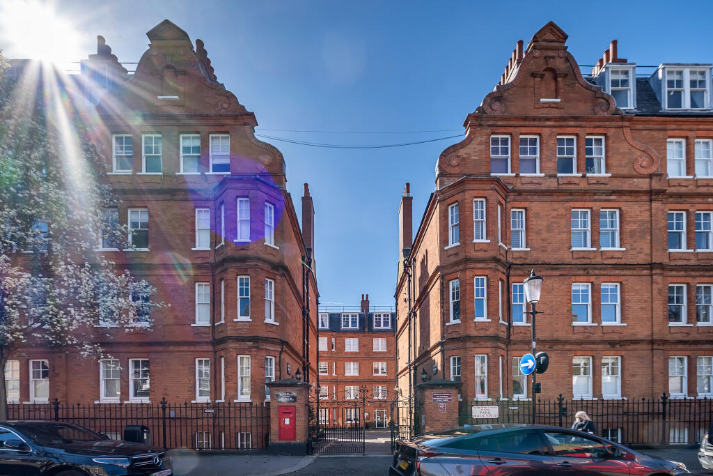 Main image of property: Park Walk, London, SW10