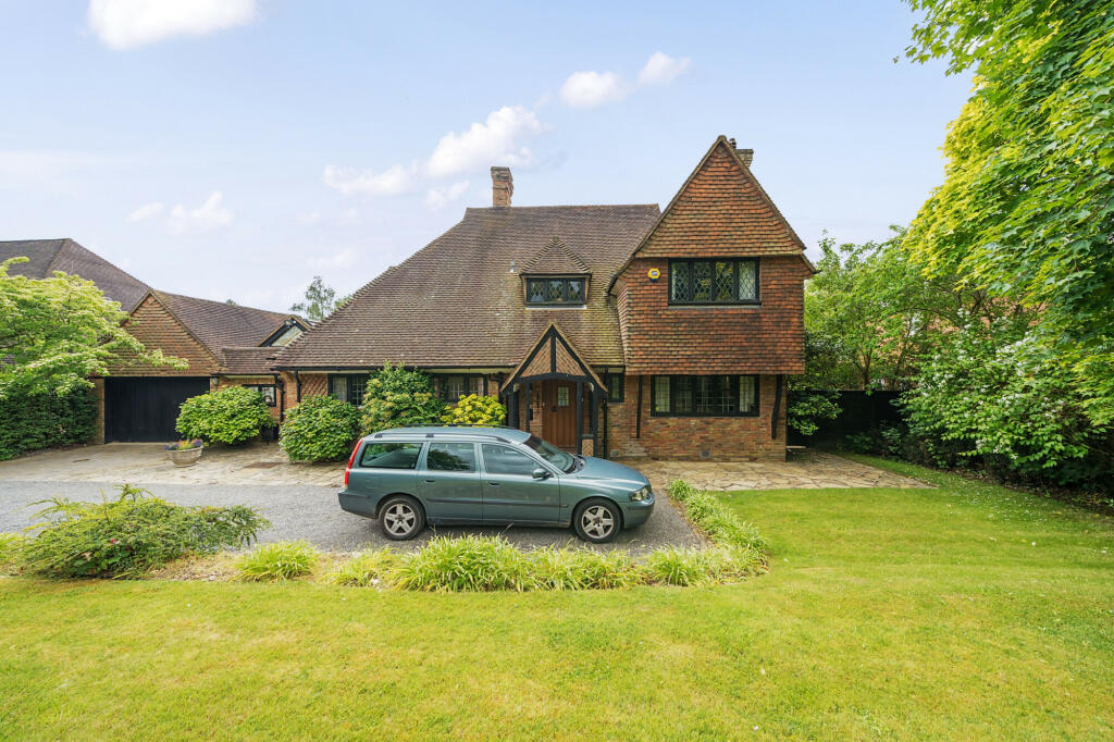 Main image of property: Beech Waye, Gerrards Cross, SL9