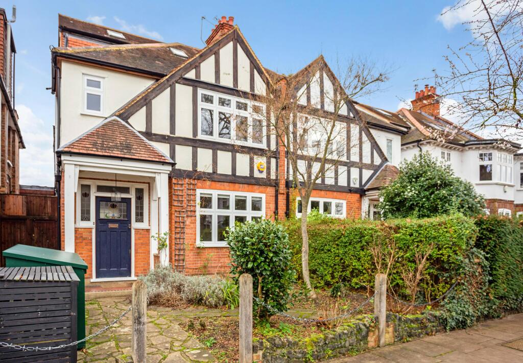 5 bedroom semidetached house for sale in Wilmington Avenue, London, W4