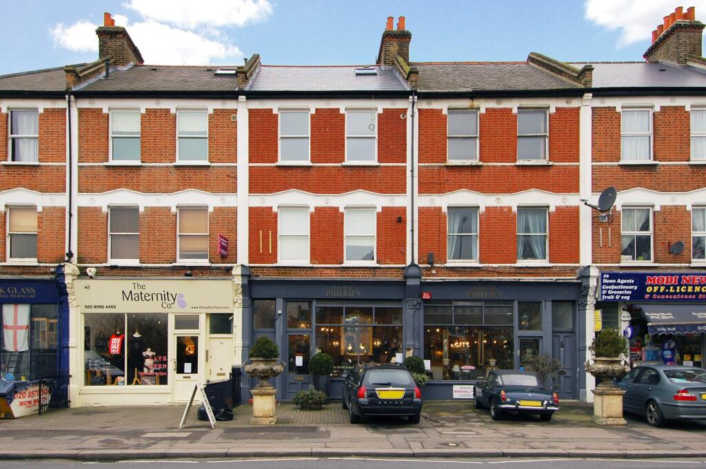 Main image of property: Chiswick Lane, London, W4