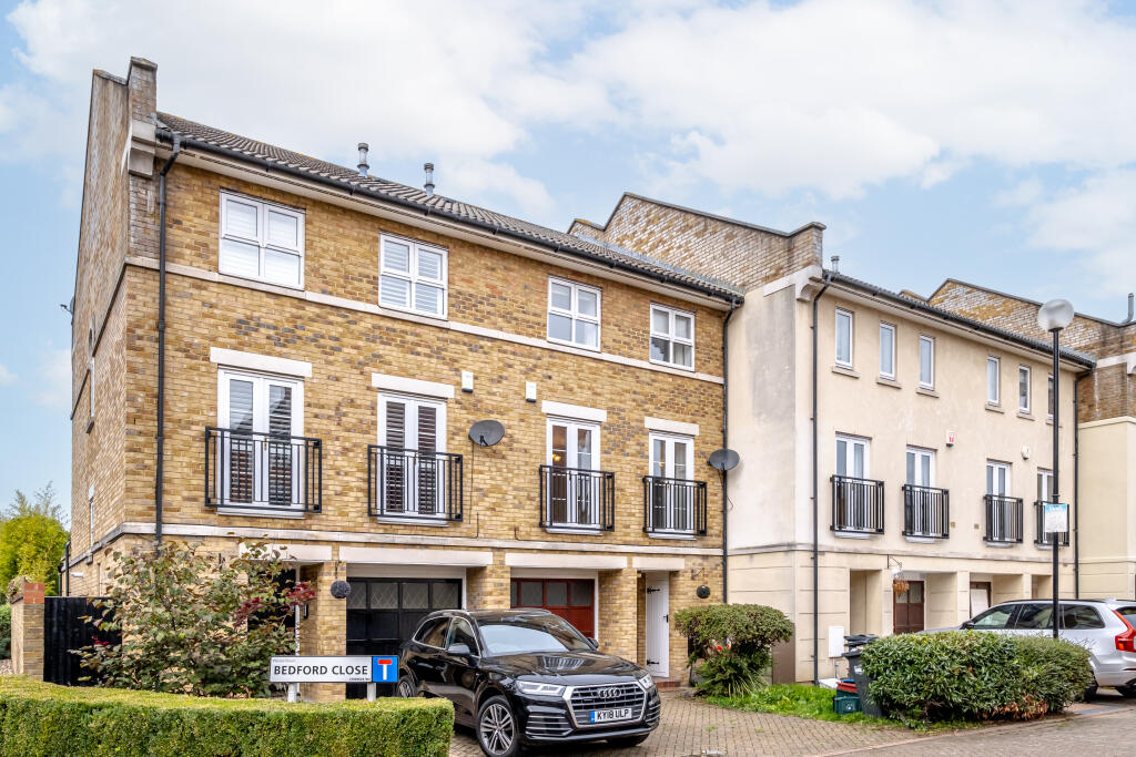 Main image of property: Bedford Close, London, W4